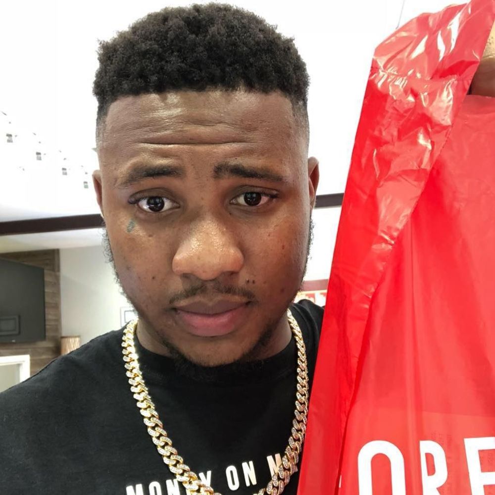 Meet your Posher, Colin